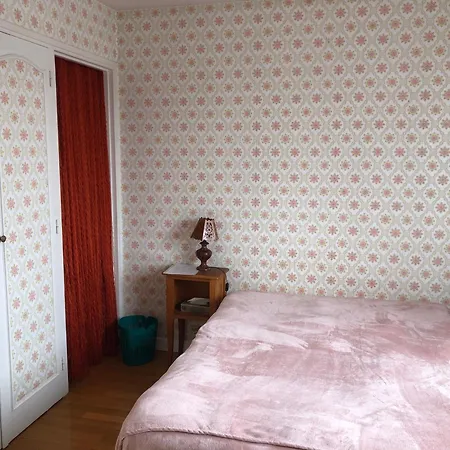 Homestay 1 Double Dans Un Bourg-en-Bresse